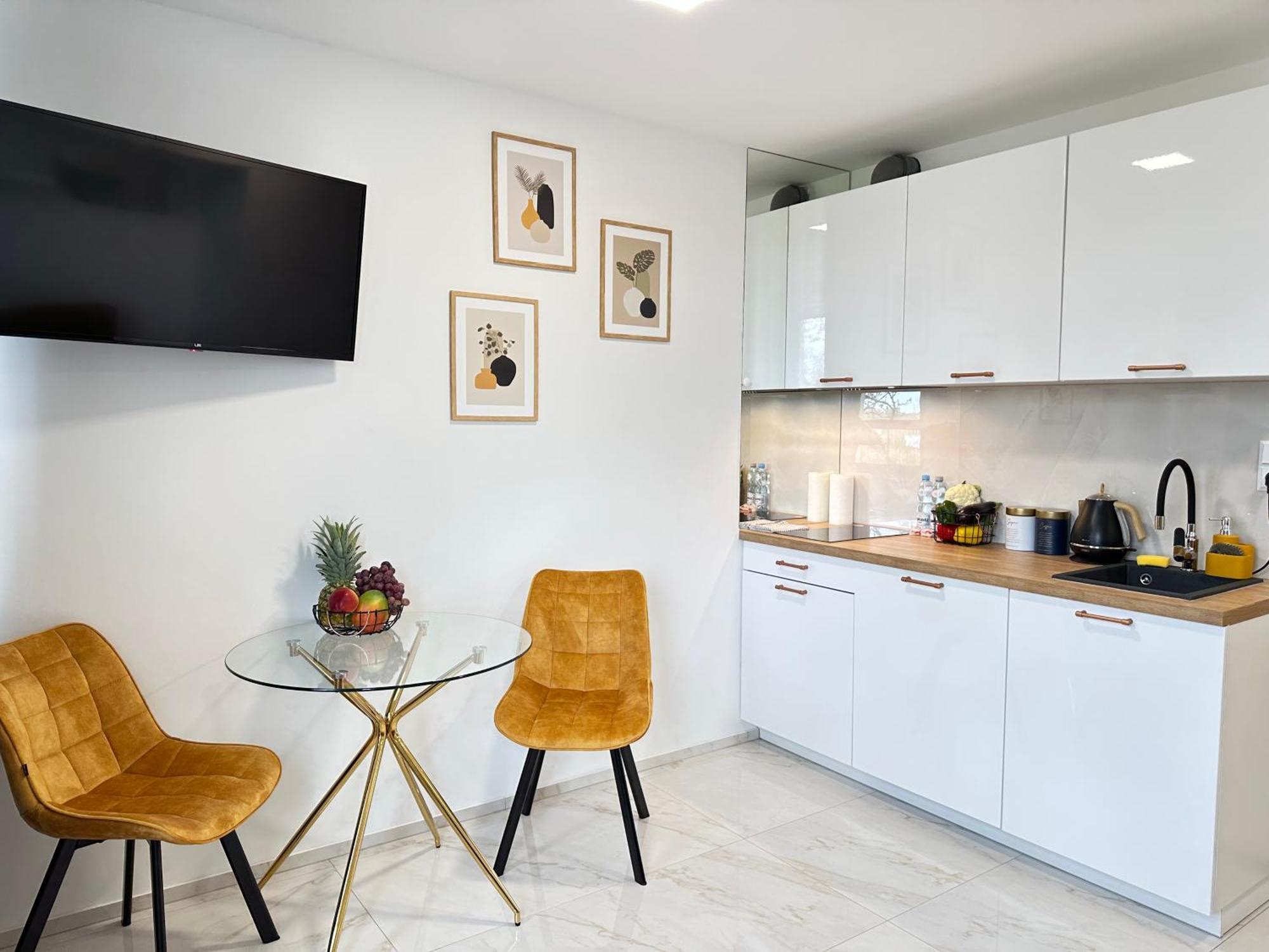 Moveen! Wynajem Apartamentow We Wroclawiu! 10 Minut Od Centrum Exterior photo